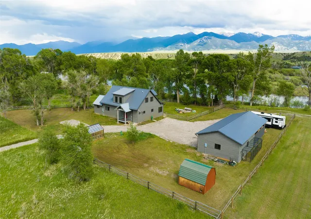 Homes for sale in Silver Star, MT | 12 Stone Rd, Silver Star, MT 59751 | MLS# 30064563
