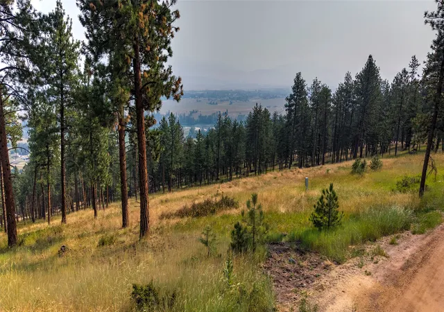 2nd image of 10570 Horseback Ridge Rd, Missoula, MT 59804 | MLS# 30064624