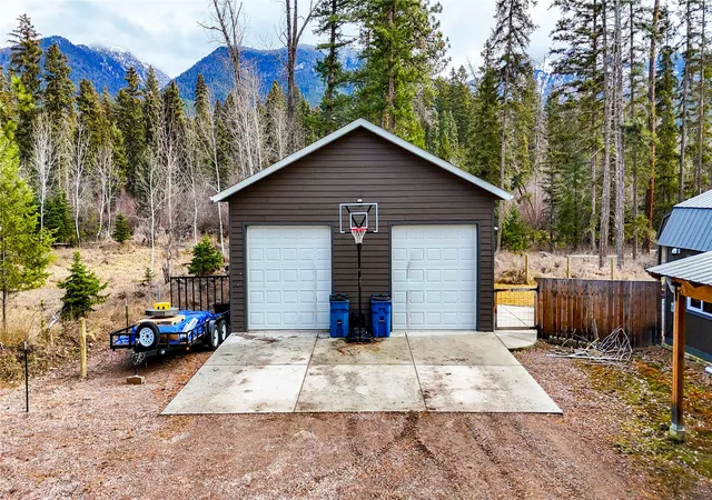 Homes for sale in Ronan, MT | 47898 Mountain Estates Dr, Ronan, MT 59864 | MLS# 30064655