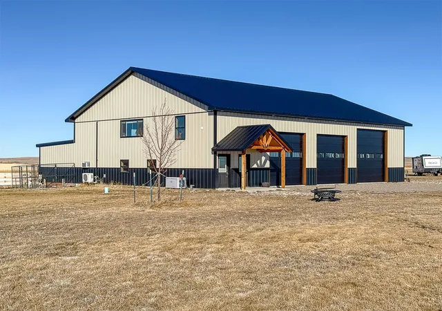 2nd image of 460 13th Ln Sw, Fairfield, MT 59436 | MLS# 30062223