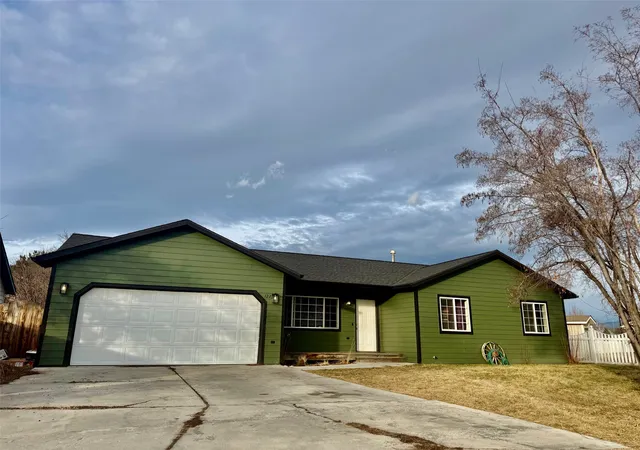 3rd image of 122 Harry Ct, Hamilton, MT 59840 | MLS# 30064665