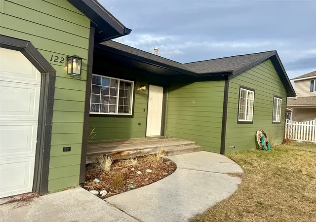 4th image of 122 Harry Ct, Hamilton, MT 59840 | MLS# 30064665