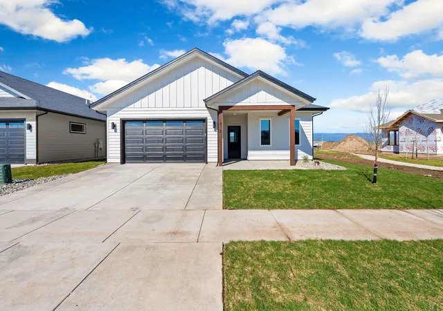 Homes for sale in Kalispell, MT | 812 Rivet Wy, Kalispell, MT 59901 | MLS# 30064556