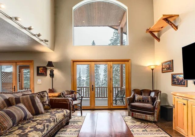 3rd image of 325 Moose Run Dr, Whitefish, MT 59937 | MLS# 30063833