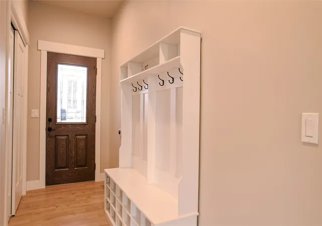 Photo 3 of Single family home for sale at 554 Evening Star Ln, Columbia Falls, MT 59912 | MLS# 30064729 | Listing updated on 2026-07-22