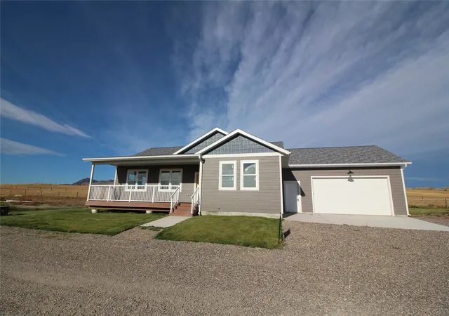 Photo 1 of Single family home for sale at 604 Mountain View Ln, Cascade, MT 59421 | MLS# 30064843 | Listing updated on 2026-10-05