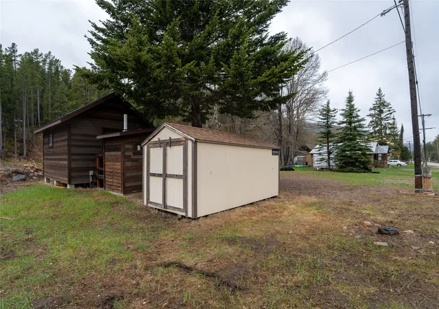 5th image of 612 S Main St, Neihart, MT 59465 | MLS# 30064832