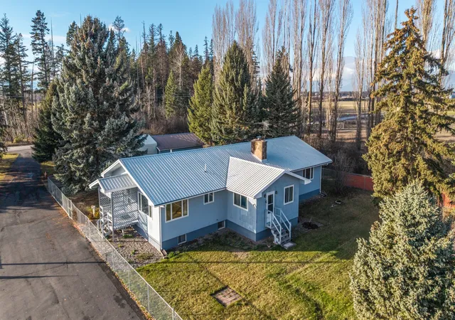 Photo 1 of Single family home for sale at 2875 Helena Flats Rd, Kalispell, MT 59901 | MLS# 30065057 | Listing updated on 2026-07-11