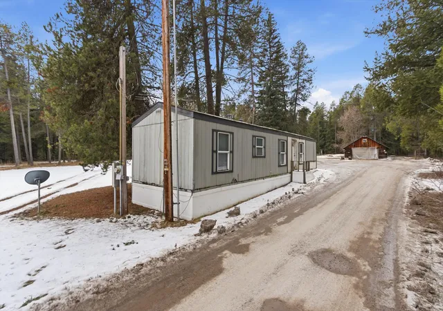 5th image of 9590 Us Hwy 2 E, Martin City, MT 59926 | MLS# 30065071