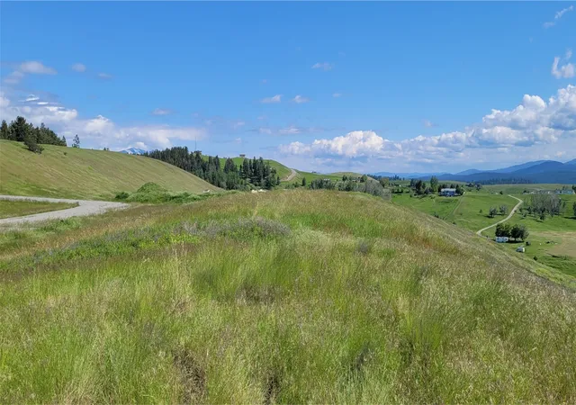 5th image of 138 Grassy Loop, Eureka, MT 59917 | MLS# 30065134