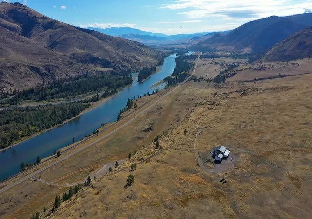 Photo 4 of Single family home for sale at 9800 Mt 200, Plains, MT 59859 | MLS# 30065153 | Listing updated on 2026-08-03