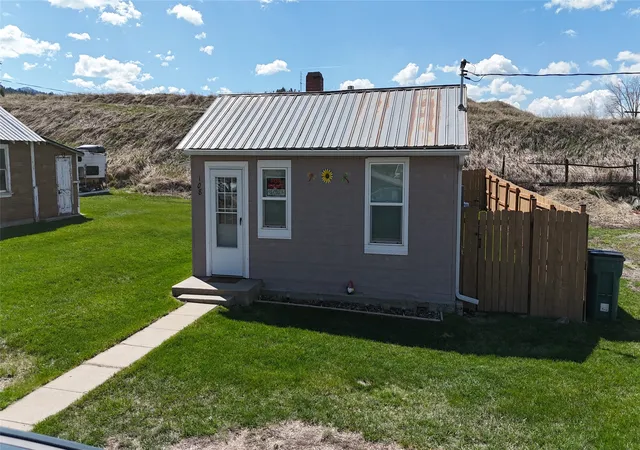 Homes for sale in Philipsburg, MT | 108 E Hickey St, Philipsburg, MT 59858 | MLS# 30065212