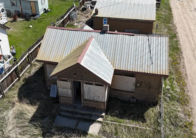 Homes for sale in Philipsburg, MT | 610 S Sansome St, Philipsburg, MT 59858 | MLS# 30065208