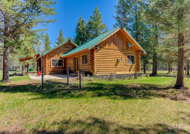 Photo 3 of Single family home for sale at 2156 Lone Point Dr, Lincoln, MT 59639 | MLS# 30065253 | Listing updated on 2026-07-07
