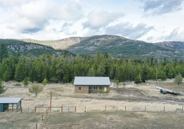 Homes for sale in Marion, MT | 15 Old Creek Rd, Marion, MT 59925 | MLS# 30065264