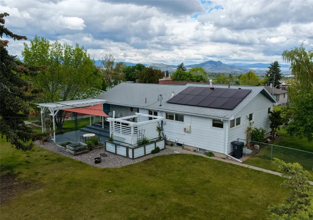 Homes for sale in Helena, MT | 1931 8th Ave, Helena, MT 59601 | MLS# 30065337