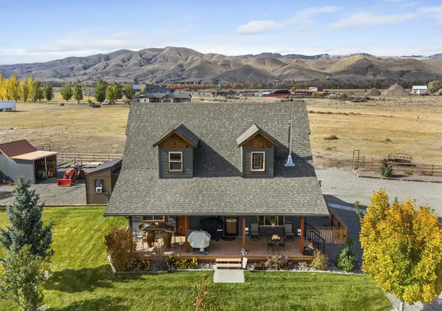 Homes for sale in Townsend, MT | 36 Carroll Dr, Townsend, MT 59644 | MLS# 30065472