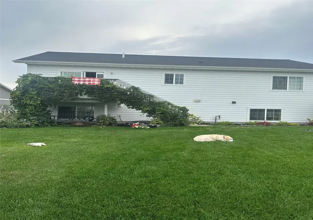 3rd image of 1237 Mackinaw Loop, Somers, MT 59932 | MLS# 30065454