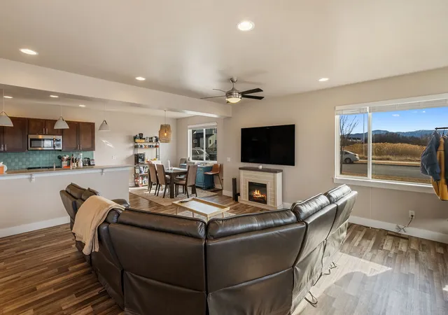Homes for sale in Bozeman, MT | 926 Abigail Ln #A, Bozeman, MT 59718 | MLS# 30065527