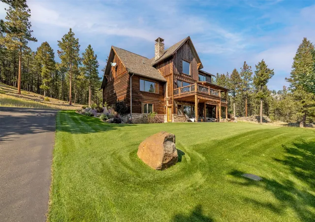 Photo 3 of Single family home for sale at 3 Bobcat Ct, Clancy, MT 59634 | MLS# 30064506 | Listing updated on 2026-07-14