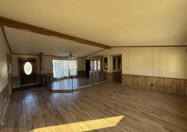 Homes for sale in Anaconda, MT | 103 Howe St, Anaconda, MT 59711 | MLS# 30065658