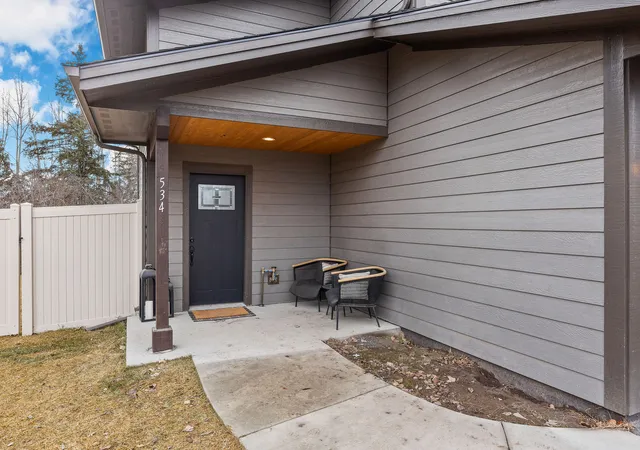 2nd image of 534 E Evergreen Dr, Kalispell, MT 59901 | MLS# 30065560