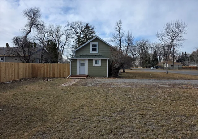 Homes for sale in Choteau, MT | 725 8th Ave Nw, Choteau, MT 59422 | MLS# 30065695