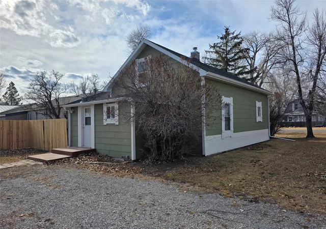 Homes for sale in Choteau, MT | 725 8th Ave Nw, Choteau, MT 59422 | MLS# 30065695