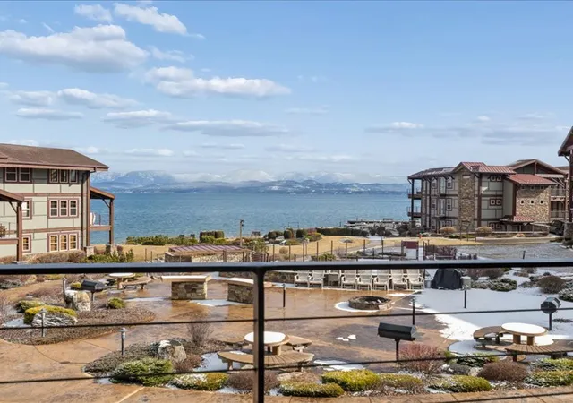4th image of 7175 Us Hwy 93 S #1-203, Lakeside, MT 59922 | MLS# 30065335