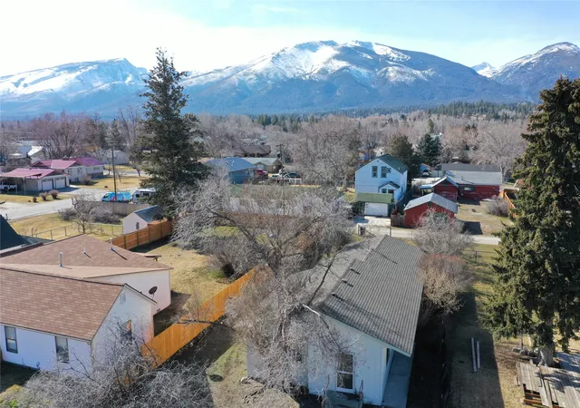 5th image of 709 N 6Th St, Hamilton, MT 59840 | MLS# 30062224