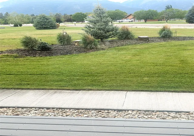 5th image of 393 Aspen Wood Dr, Stevensville, MT 59870 | MLS# 30065746