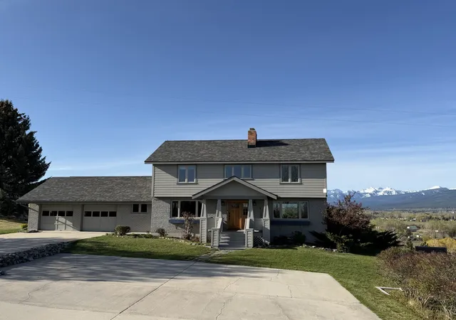 Photo 2 of Single family home for sale at 381 Sky W Ln, Hamilton, MT 59840 | MLS# 30065326 | Listing updated on 2026-07-08