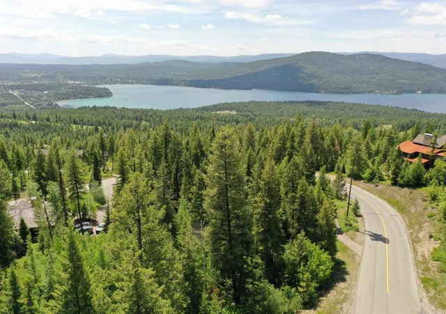 3rd image of 3023 Iron Horse Dr, Whitefish, MT 59937 | MLS# 30065876
