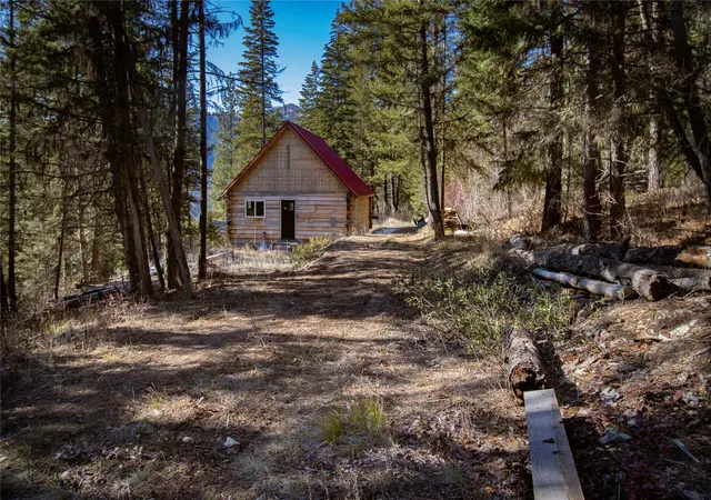 Photo 18 of Land for sale at Nhn Lozo Crk Trl, Superior, MT 59872 | MLS# 30065972 | Listing updated on 2026-08-01