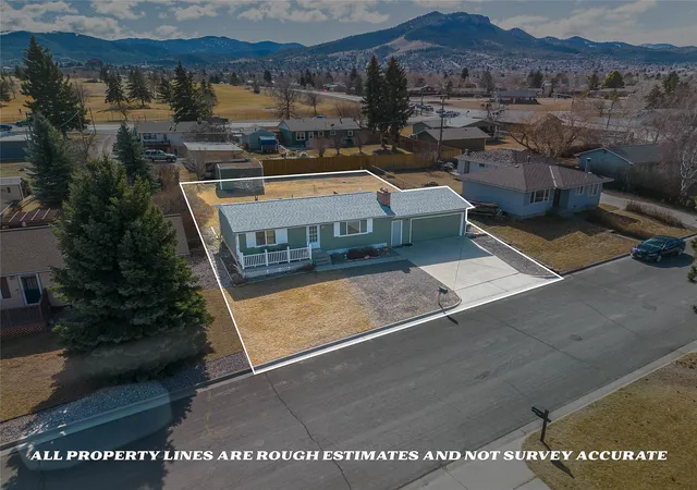 4th image of 419 Russell Ln, Helena, MT 59602 | MLS# 30066011