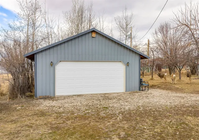 4th image of 3018 Mack Smith Ln, Stevensville, MT 59870 | MLS# 30066141