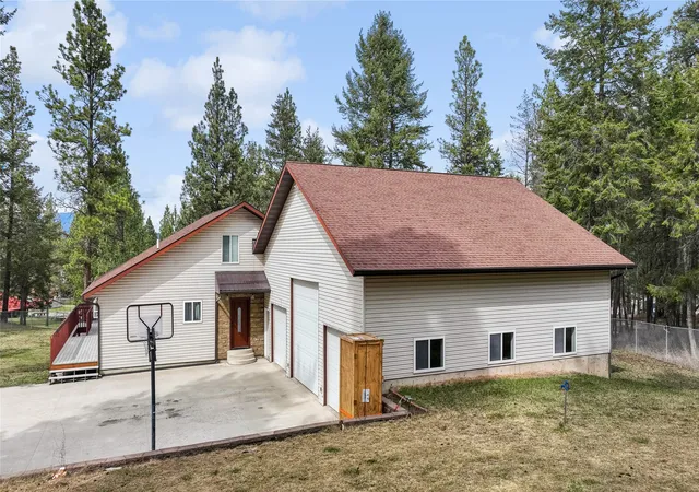 Homes for sale in Rexford, MT | 60423 Mt Hwy 37, Rexford, MT 59930 | MLS# 30066187