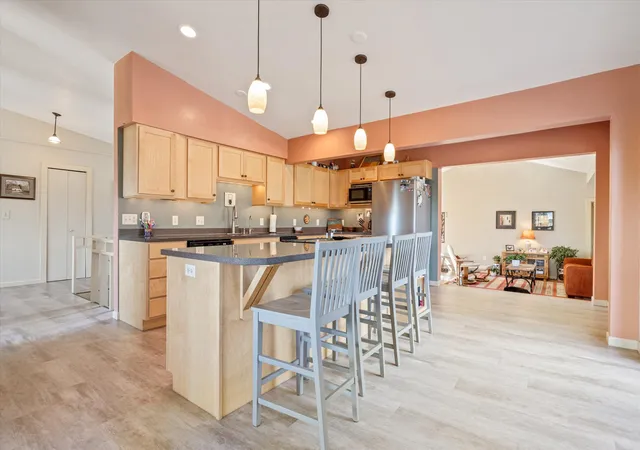 Photo 2 of Single family home for sale at 6285 Elkhorn Rd, Helena, MT 59602 | MLS# 30066203 | Listing updated on 2026-07-23