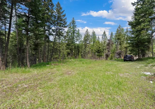 3rd image of 433 Buffalo Trl, Somers, MT 59932 | MLS# 30065831