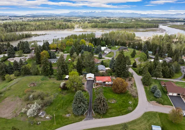 2nd image of 30 Panoramic Dr, Kalispell, MT 59901 | MLS# 30066310