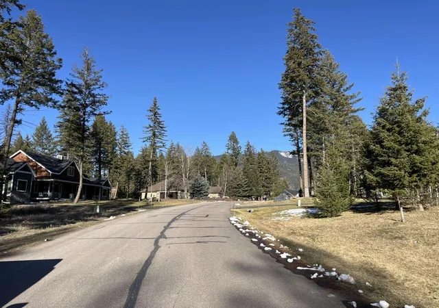 2nd image of 137 Wood Ridge Dr, Columbia Falls, MT 59912 | MLS# 30066324