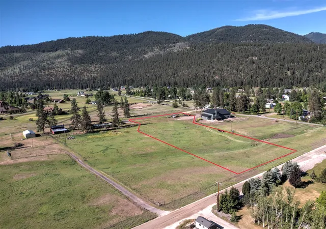 2nd image of 11921 Joker Ln, Missoula, MT 59804 | MLS# 30066358