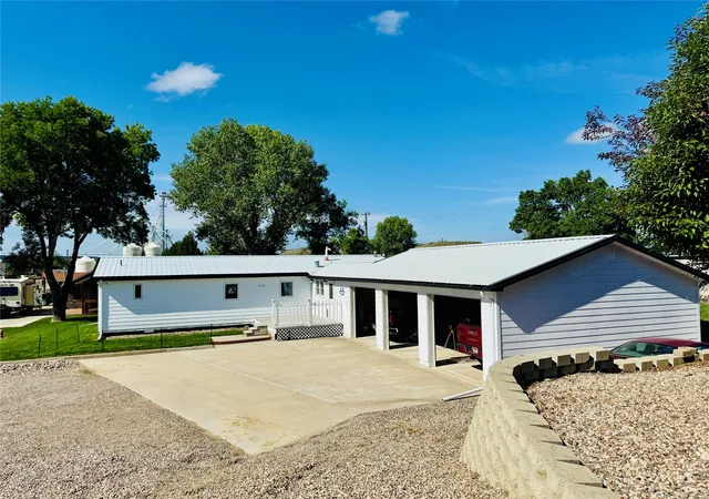 Homes for sale in Fort Benton, MT | 1116 27th St, Fort Benton, MT 59442 | MLS# 30066382