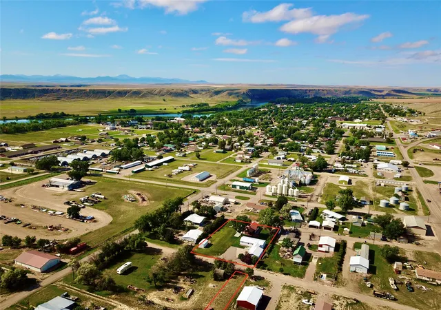 Homes for sale in Fort Benton, MT | 1116 27th St, Fort Benton, MT 59442 | MLS# 30066382