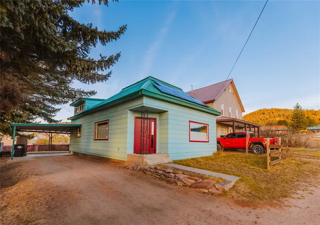 Homes for sale in Philipsburg, MT | 115 E Mill St, Philipsburg, MT 59858 | MLS# 30066354