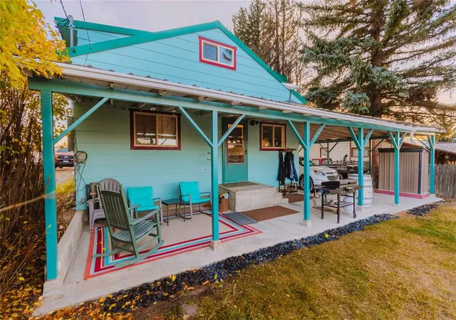 Homes for sale in Philipsburg, MT | 115 E Mill St, Philipsburg, MT 59858 | MLS# 30066354