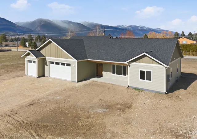 3rd image of 194 Kadex Pl, Stevensville, MT 59870 | MLS# 30066503