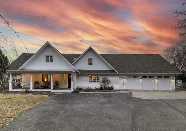 Photo 1 of Single family home for sale at 3117 Humble Rd, Missoula, MT 59804 | MLS# 30066566 | Listing updated on 2026-08-26
