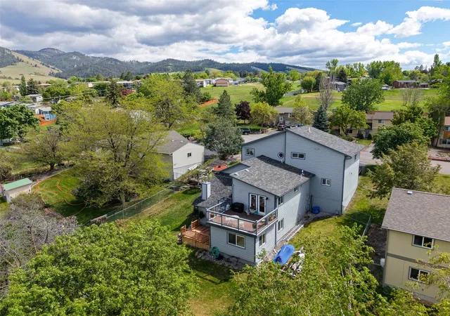 3rd image of 2404 Highwood Dr, Missoula, MT 59803 | MLS# 30066348