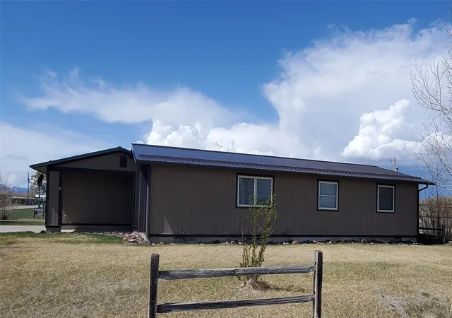 Homes for sale in Augusta, MT | 2200 Gilman Main St, Augusta, MT 59410 | MLS# 30066575